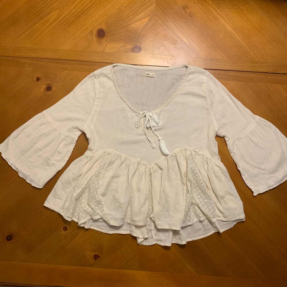 Hollister Flow Top
